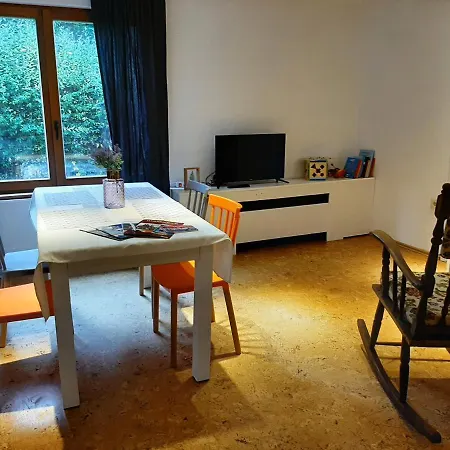 Holzbungalow Wilma Mit Garten *